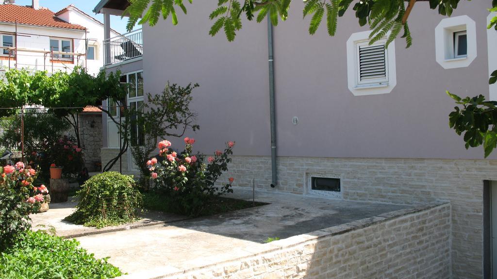 Krkahaus Hotel Lozovac Exterior photo